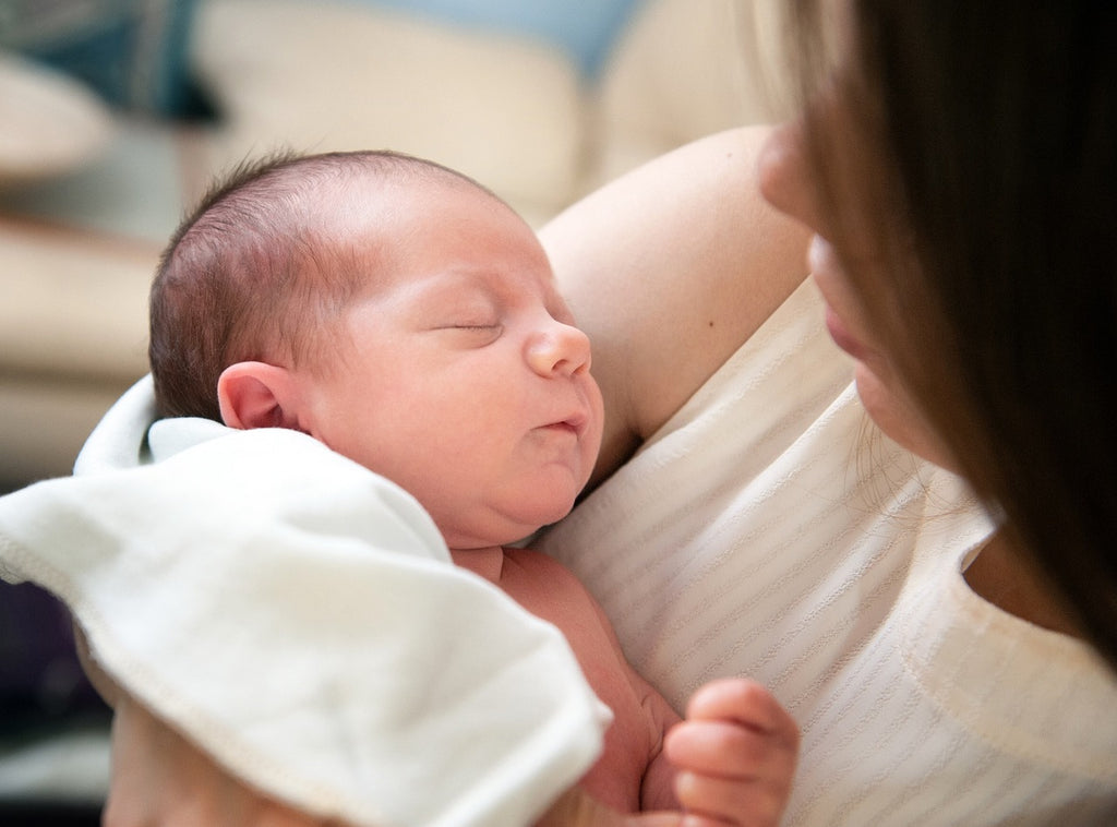 Breastfeeding Tips for New Mothers: Ensuring Comfort and Success