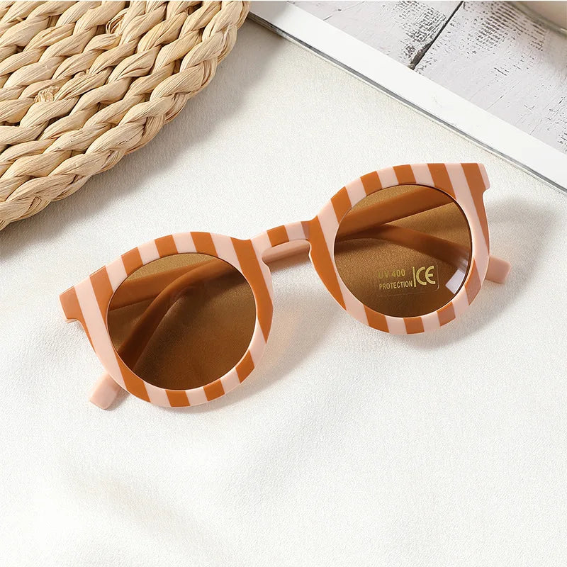 New Arrival 2-10 Years Kids Cute Round Sunglasses Boys Girls Baby Lattice Outdoor Children Fashion Cat Eye White Pink Shades The Little Baby Brand The Little Baby Brand